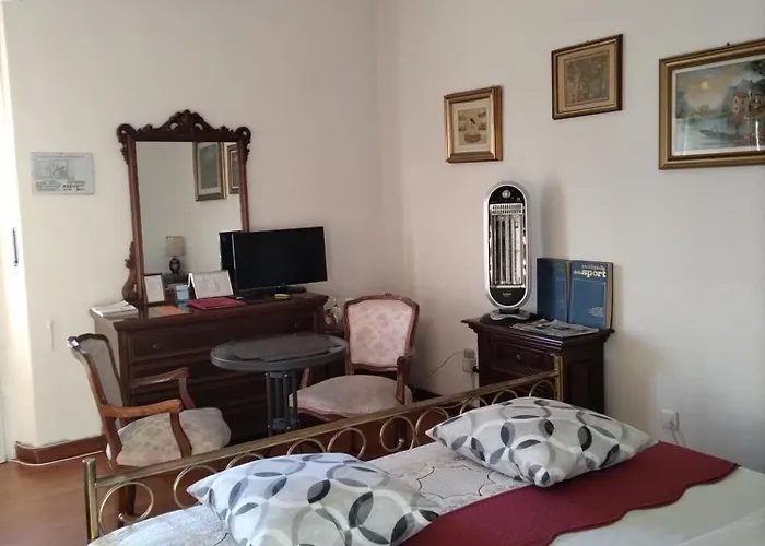 Maddalena Di San Zeno Bed & Breakfast *