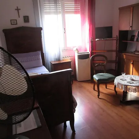 Maddalena Di San Zeno * ヴェローナ