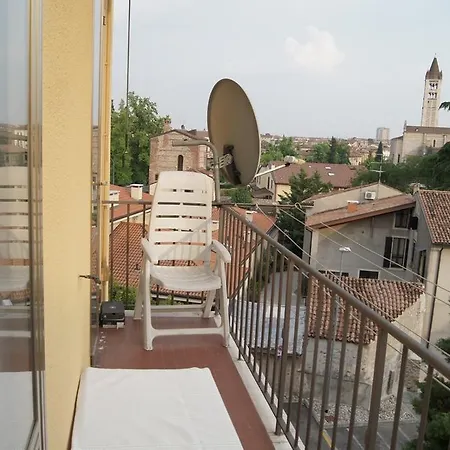 فندق مبيت وإفطار Maddalena Di San Zeno فيرونا