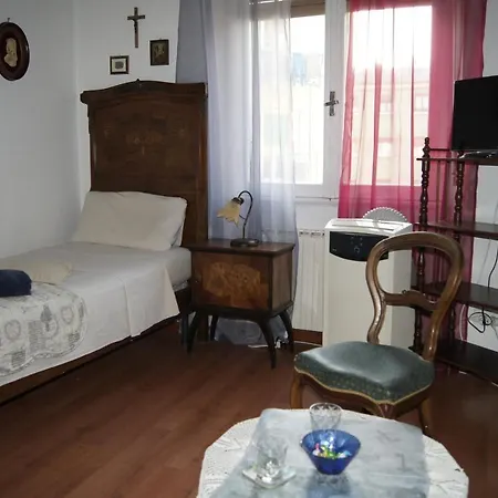 Maddalena Di San Zeno ヴェローナ